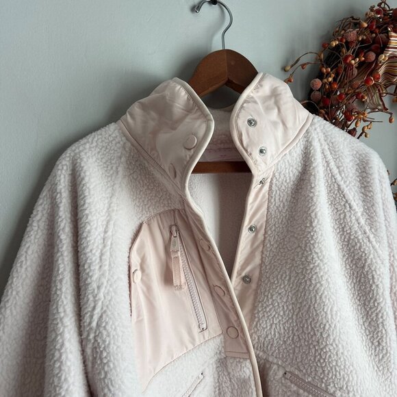 Free People x HATCH MEDIUM Hit The Slopes Fleece Jacket Neutral Bohemian - Picture 3 of 11